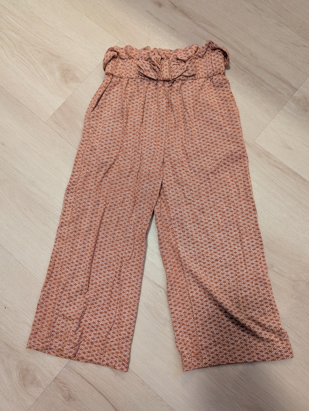 Kate Quinn Paperbag Rattan Pants Size 3T